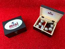 Laden Sie das Bild in den Galerie-Viewer, MINI Pétanque Party ® Klapptisch – Champion
