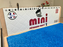 Charger l'image dans la galerie, Kit Pliable de MINI Petanque Party ® "Champion" (Indoor / Outdoor)