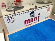 Charger l'image dans la galerie, Kit Pliable de MINI Petanque Party ® "Champion" (Indoor / Outdoor)