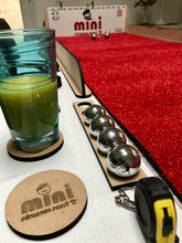 Charger l'image dans la galerie, Kit Pliable de MINI Petanque Party ® "Champion" (Indoor / Outdoor)