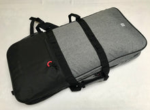 Charger l'image dans la galerie, Kit Pliable de MINI Petanque Party ® "Champion" (Indoor / Outdoor)