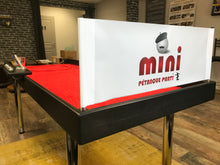 Laden Sie das Bild in den Galerie-Viewer, MINI Pétanque Party ® Klapptisch – Champion