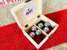 Charger l'image dans la galerie, Coffret MINI Boules 3 Carreaux Noir - 3 Striées Rouge