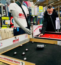 Charger l'image dans la galerie, Kit Pliable de MINI Petanque Party ® "Champion" (Indoor / Outdoor)