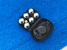 Charger l&#39;image dans la galerie, Kit Pliable de MINI Petanque de Table ® (Ecoresponsable)
