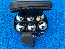 Charger l&#39;image dans la galerie, Kit Pliable de MINI Petanque de Table ® (Ecoresponsable)
