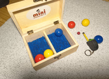 Charger l'image dans la galerie, Coffret 6 MINI Boules en Bois - Baby Petanque Party ® (Ecoresponsable)
